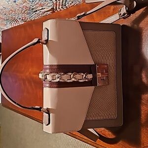 Apt 9 purse burgundy, pink EUC